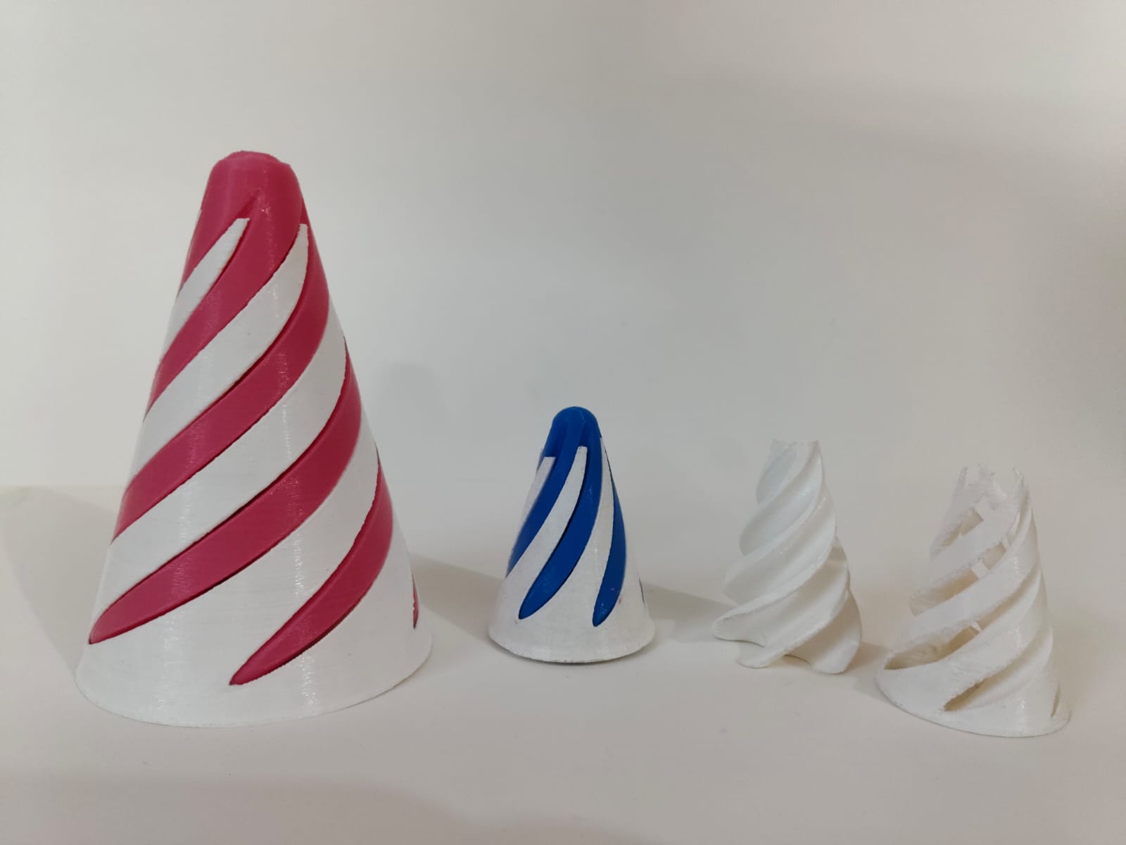 3D Printed Spiral Fidget Toy – Smooth Stress Relief Desk Toy for Kids