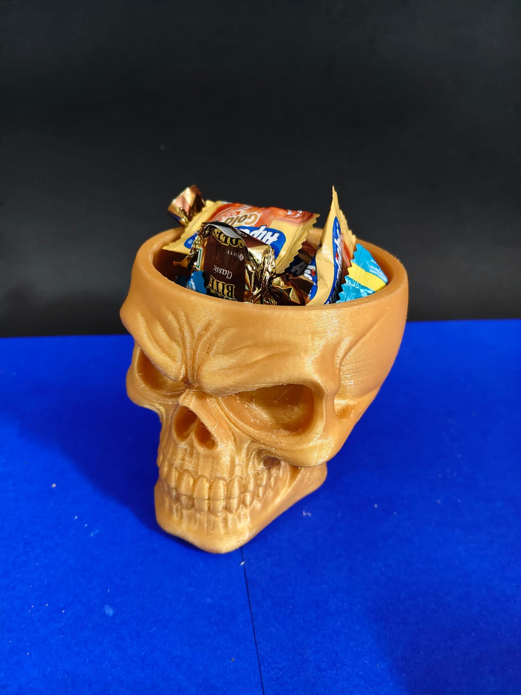 3D Printed Skull Pen Stand | Creative Stationery Holder.