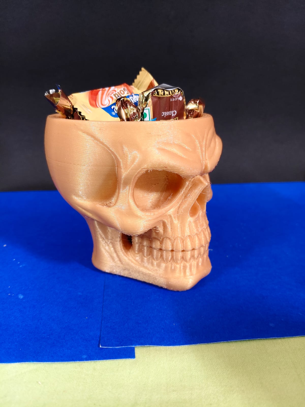 3D Printed Skull Pen Stand | Creative Stationery Holder.